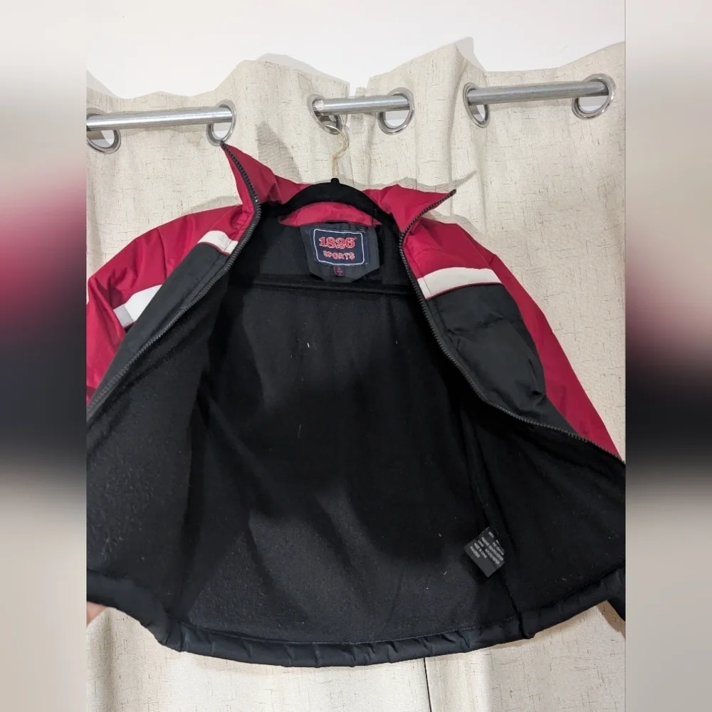 1826 Sports Stylish Black and Red Kids' Puffer Jacket
